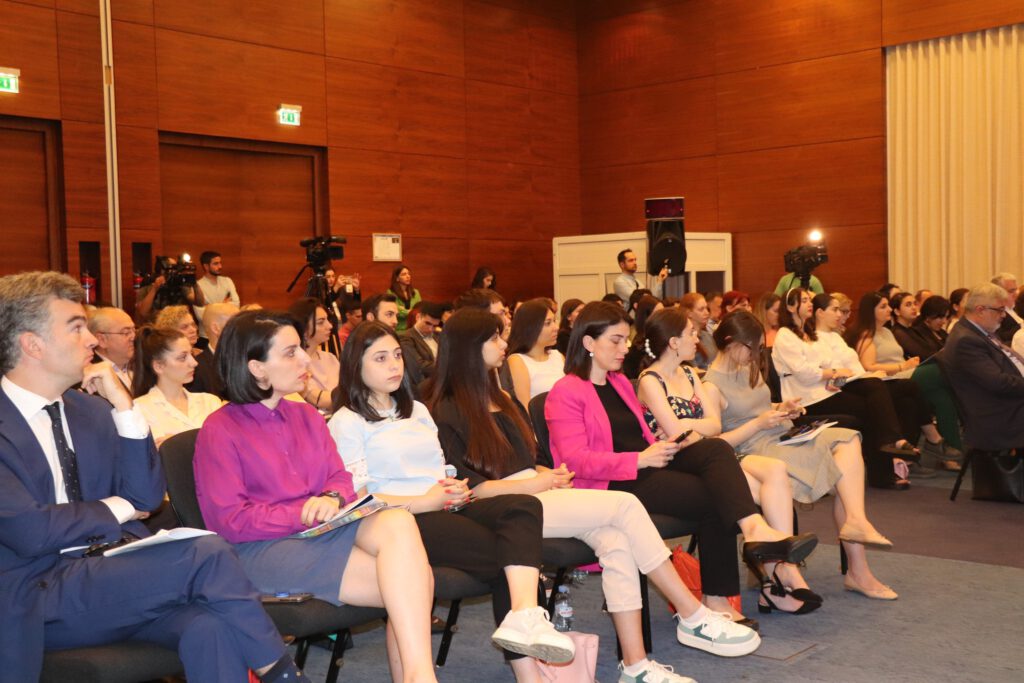 დარბაზი